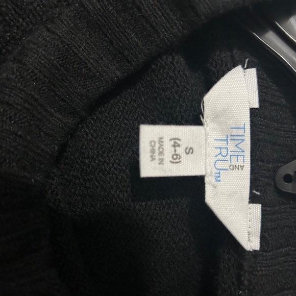 Knit sweater - Picture 2 of 2